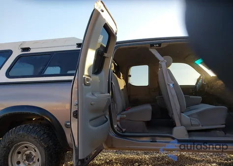 2002 Toyota Tundra Sr5 V8 from USA, damaged, VIN 5TBBT44172S232341